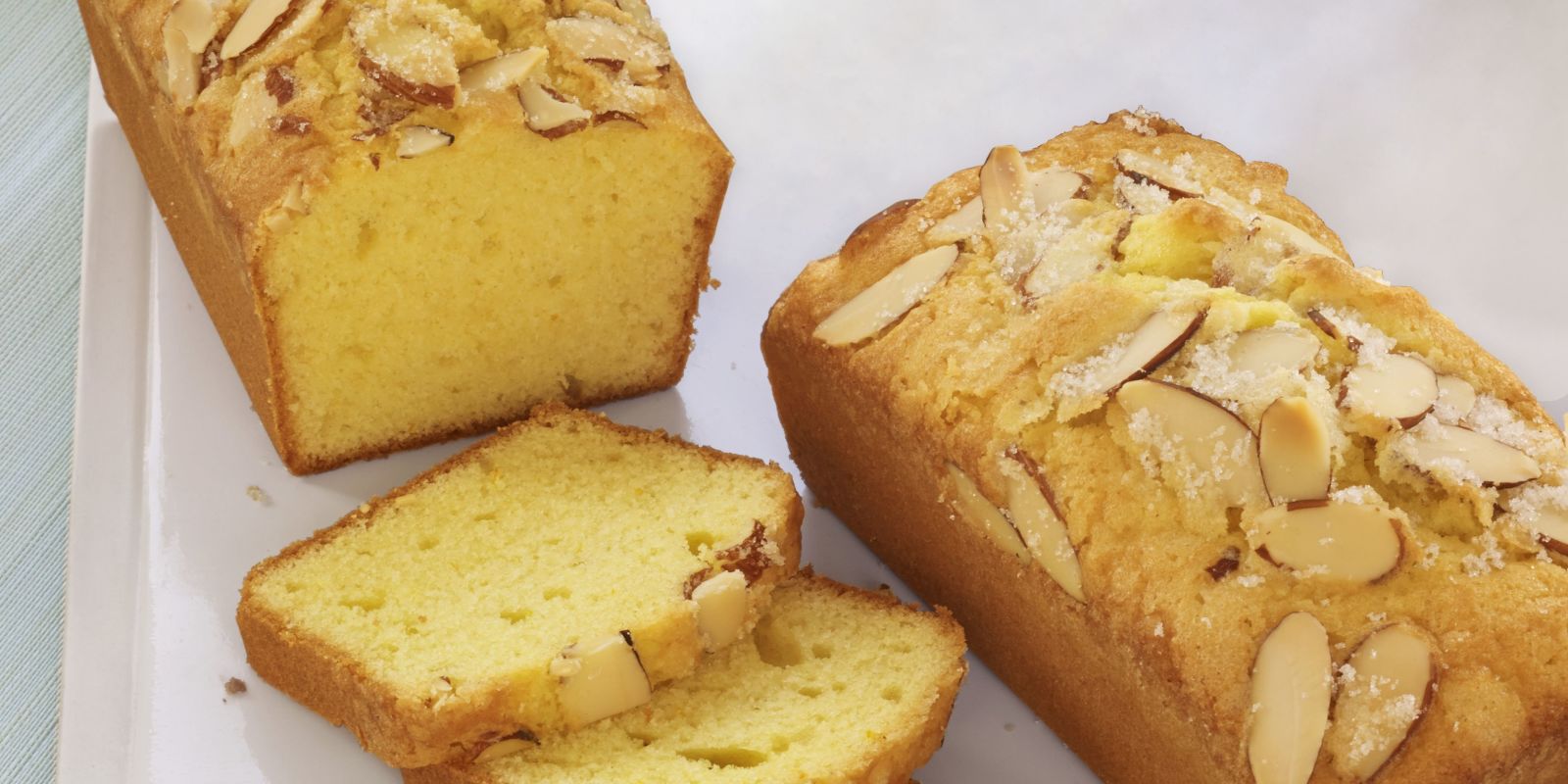 Mini Olive Oil and Almond Cakes Recipe