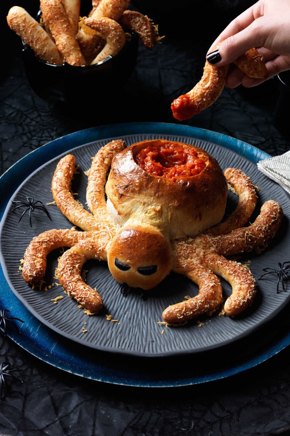 Halloween Food Ideas For Parties 21 easy halloween appetizers recipes for halloween finger foods Halloween Food Ideas For Parties 21 easy halloween appetizers recipes for halloween finger foods