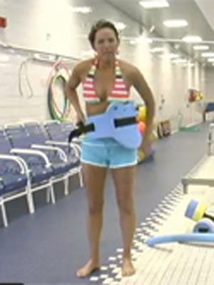 Free Water Aerobics Exercises At Womansday Com Aqua Jogging Water Aerobics Exercise Jogging Burn More Calories With This Challenging Workout Move