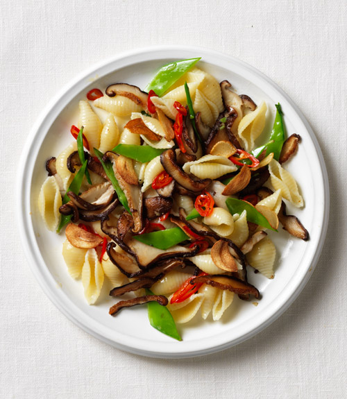 Pasta with Shiitakes, Snow Peas & Garlic Oil Asian Recipes